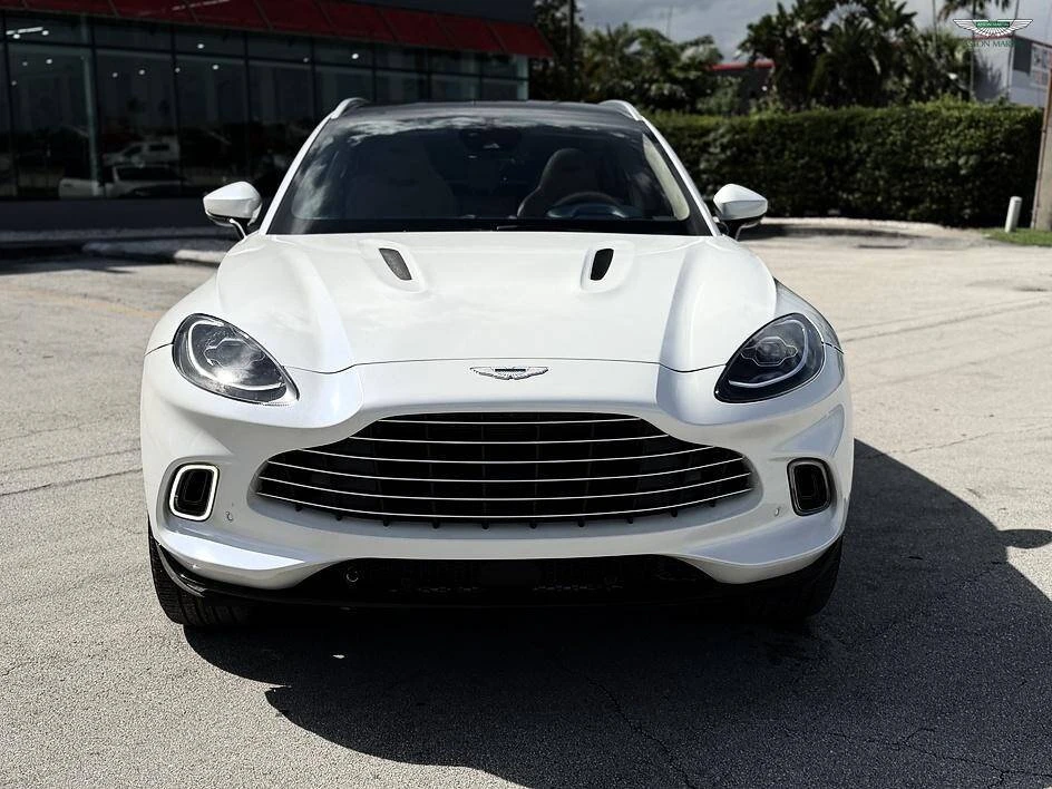 2021 Aston Martin DBX - Image 8 of 20