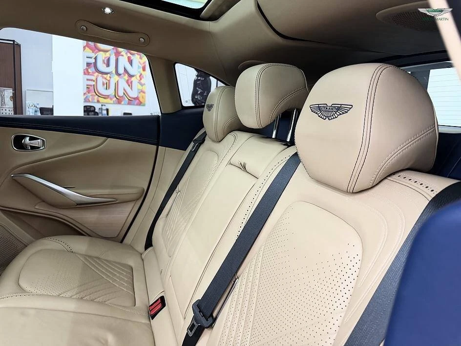 2021 Aston Martin DBX - Image 10 of 20
