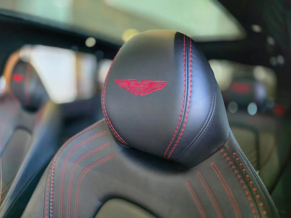 2021 Aston Martin DBX - Image 7 of 20