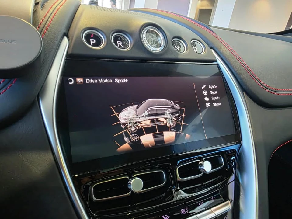 2021 Aston Martin DBX - Image 12 of 20