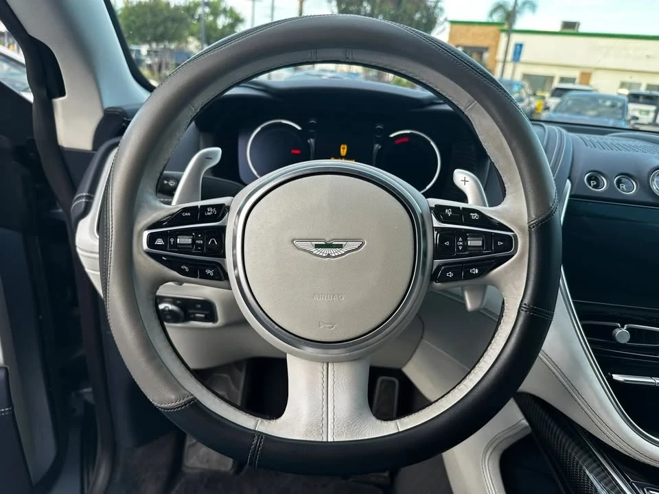 2021 Aston Martin DBX - Image 12 of 18