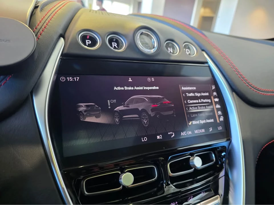 2021 Aston Martin DBX - Image 8 of 20