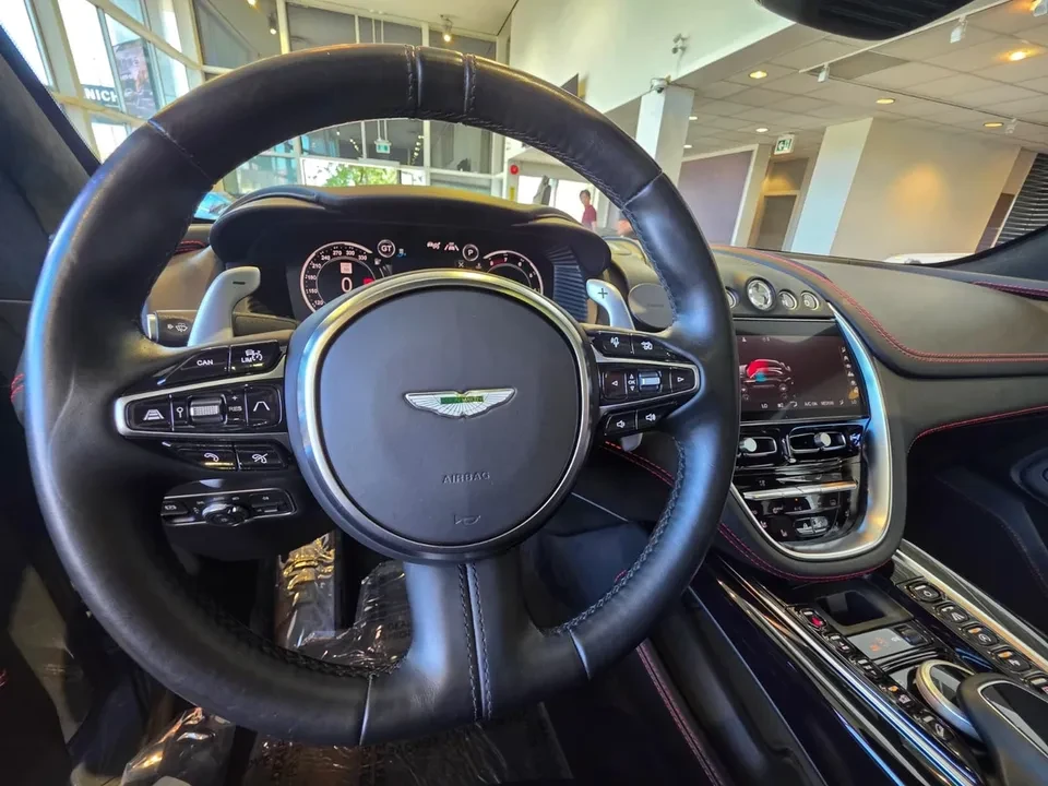 2021 Aston Martin DBX - Image 10 of 18