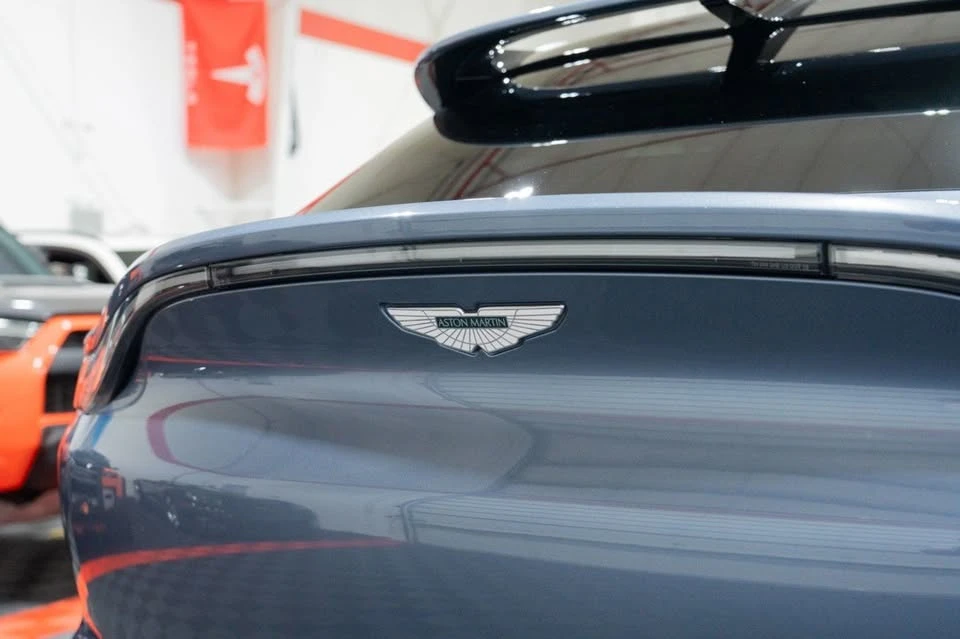 2021 Aston Martin DBX - Image 9 of 20