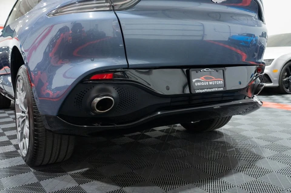2021 Aston Martin DBX - Image 10 of 20