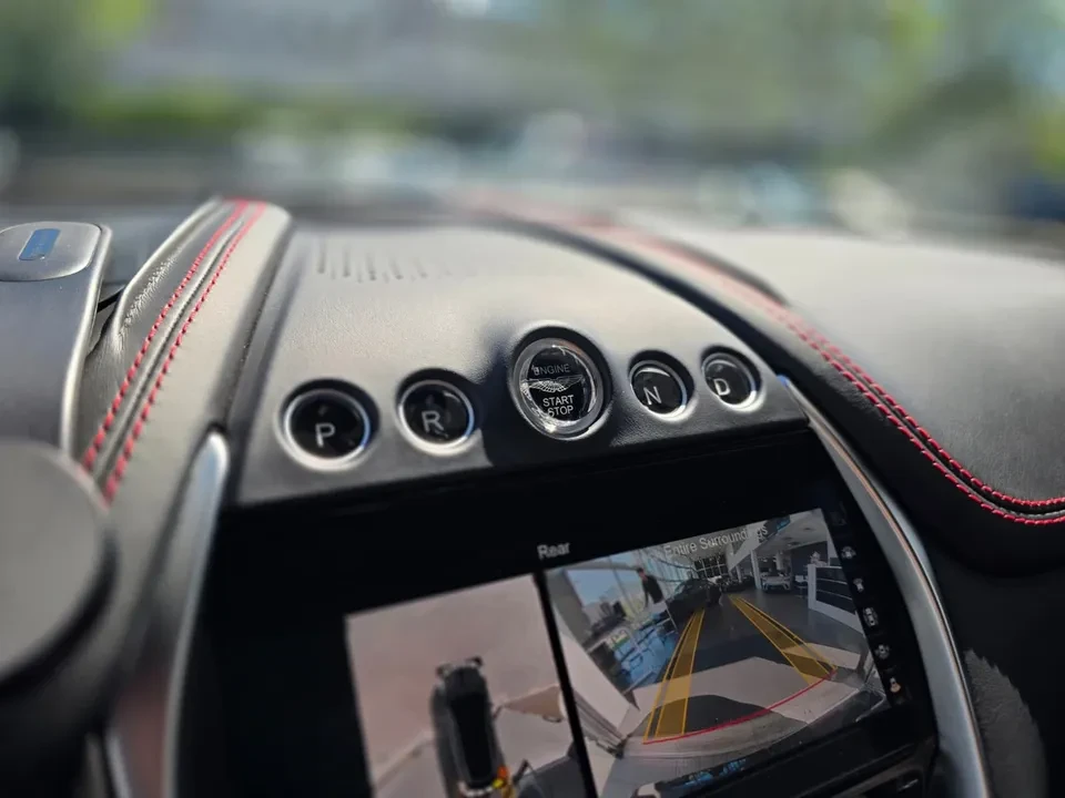 2021 Aston Martin DBX - Image 13 of 18