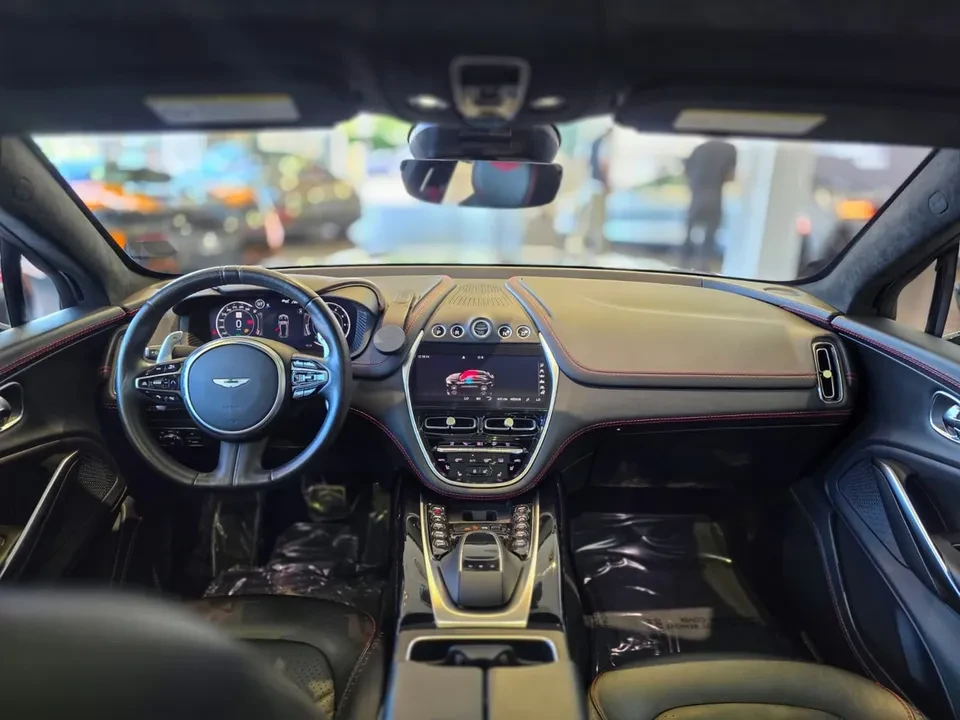 2021 Aston Martin DBX - Image 6 of 18