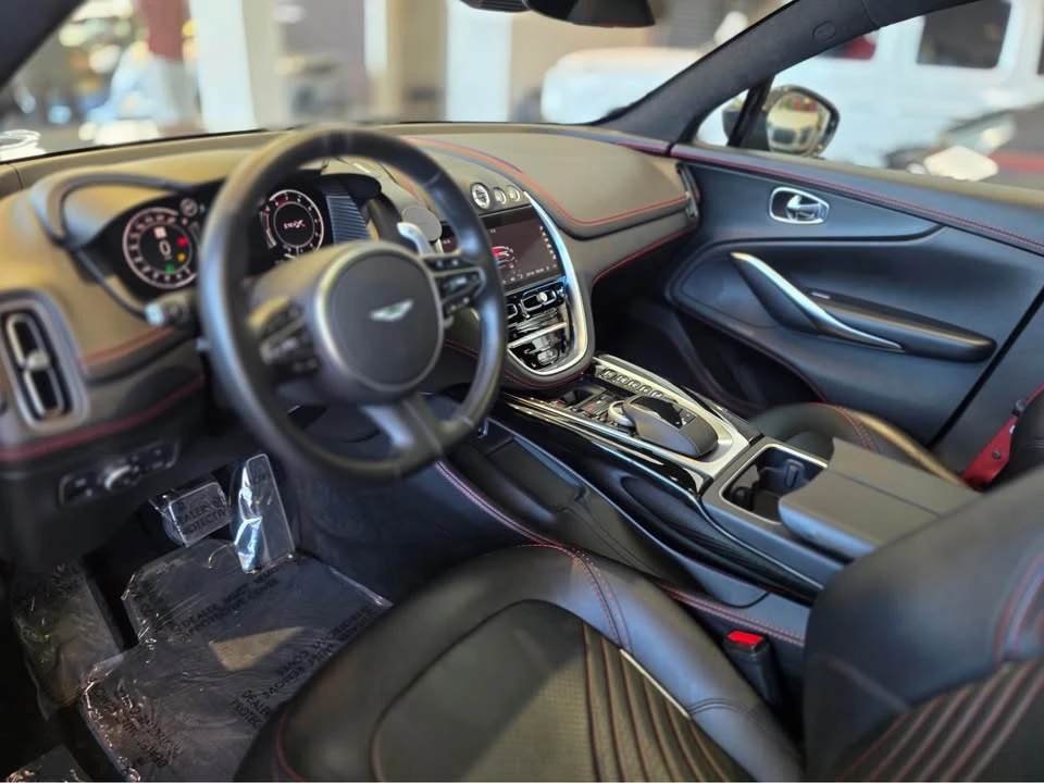 2021 Aston Martin DBX - Image 7 of 20