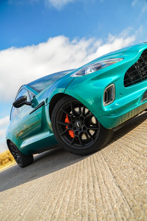 2021 Aston Martin DBX - Image 26 of 31