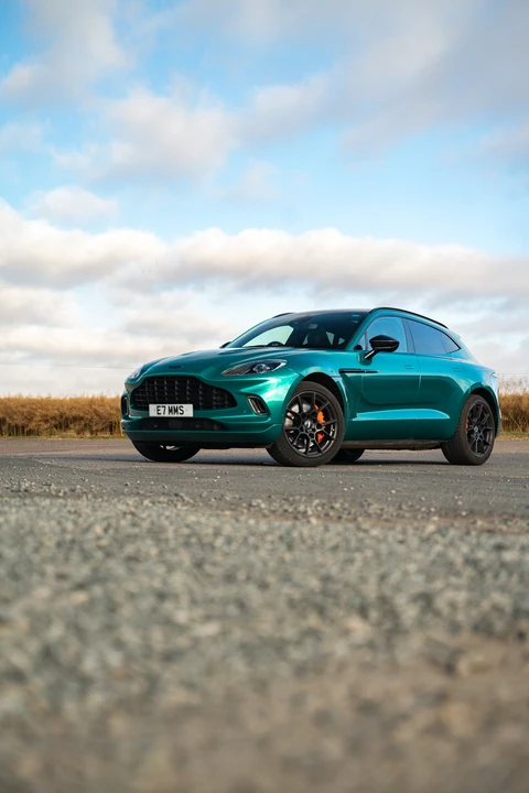 2021 Aston Martin DBX - Image 19 of 31
