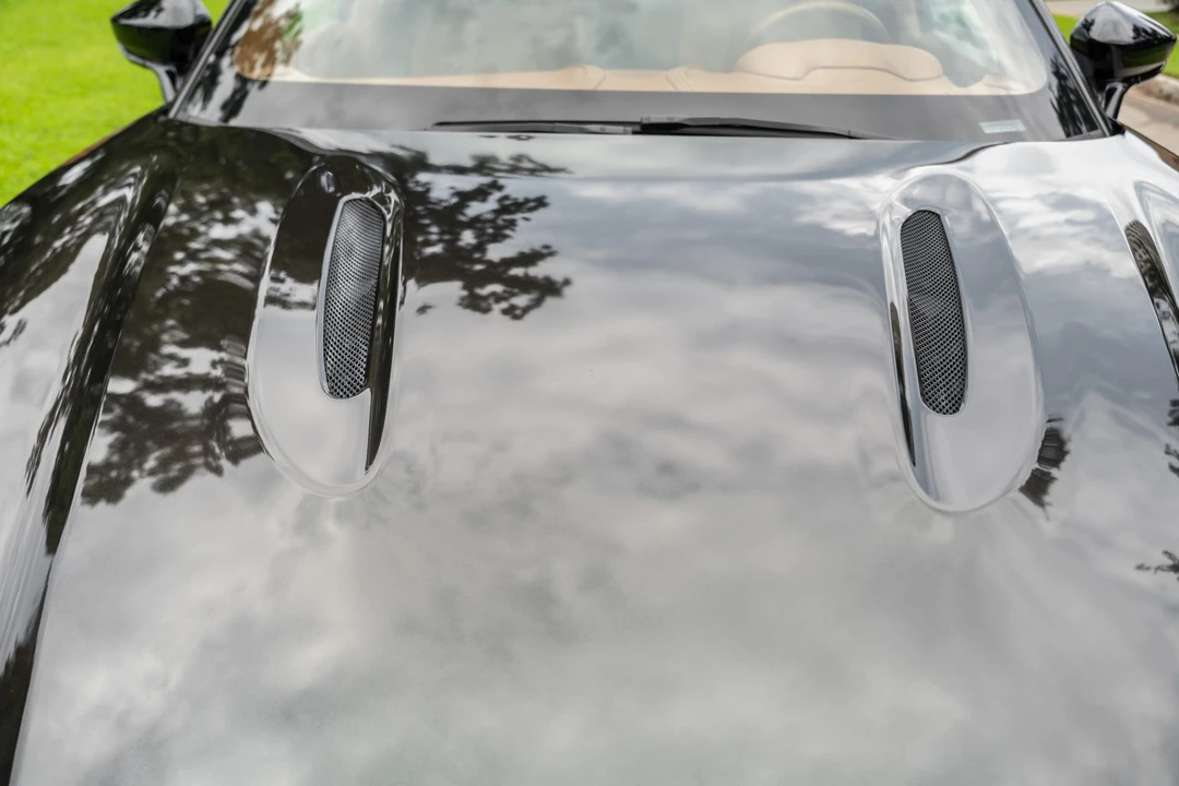 2021 Aston Martin DBX - Image 13 of 31