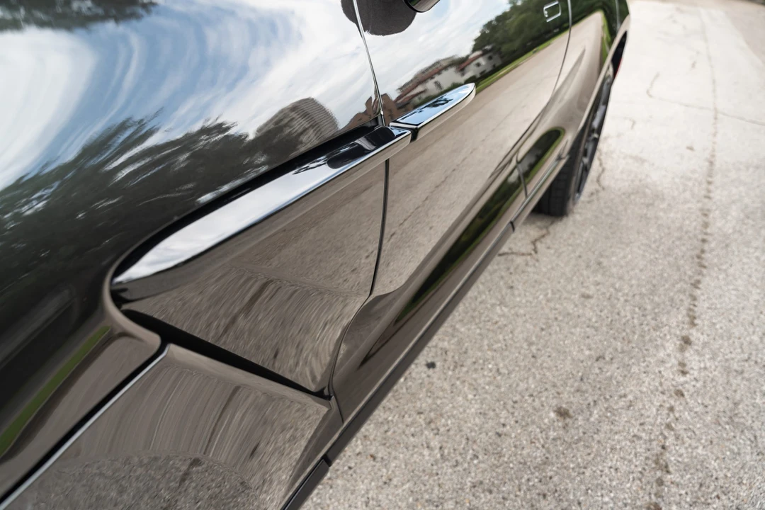 2021 Aston Martin DBX - Image 30 of 31
