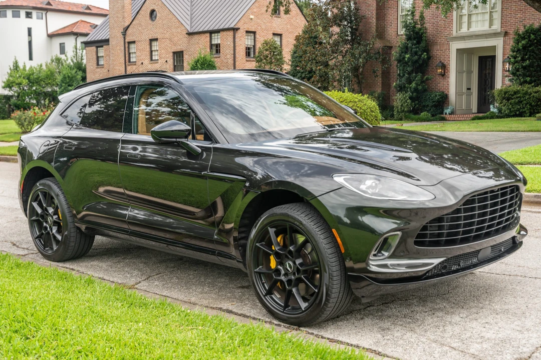 2021 Aston Martin DBX - Image 3 of 31