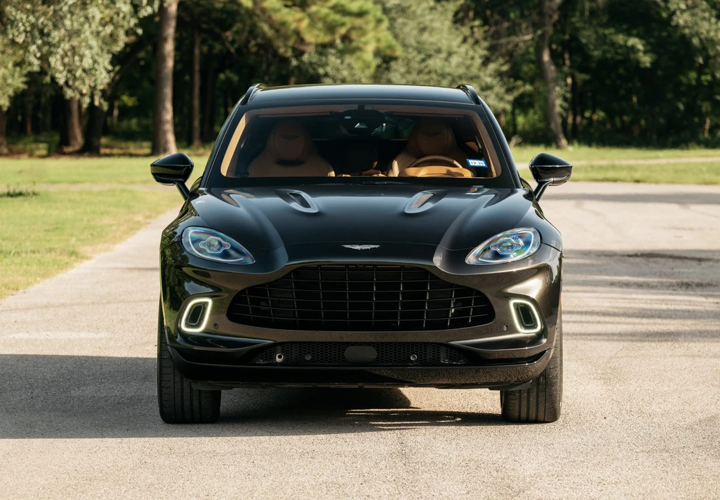 2021 Aston Martin DBX - Image 10 of 31