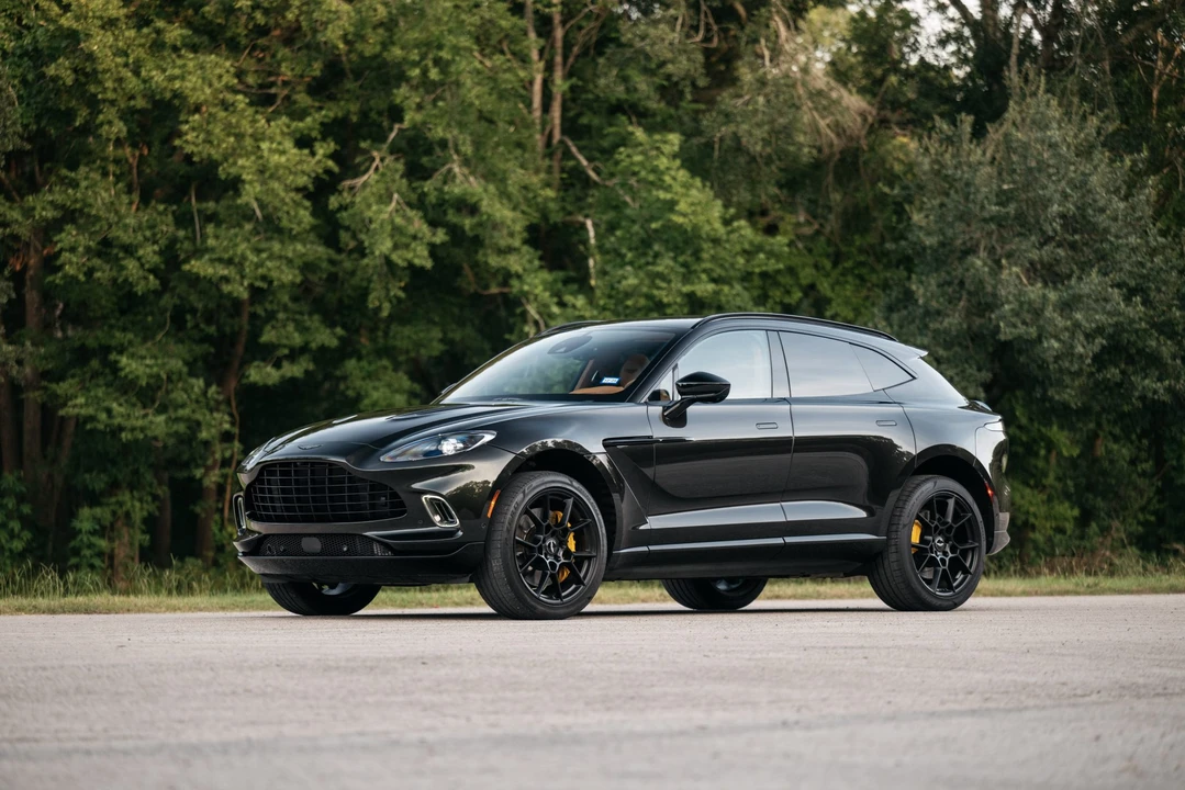 2021 Aston Martin DBX - Image 5 of 31