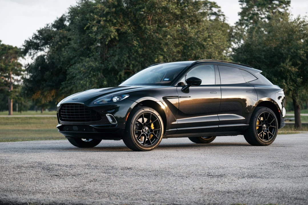 2021 Aston Martin DBX - Image 6 of 31