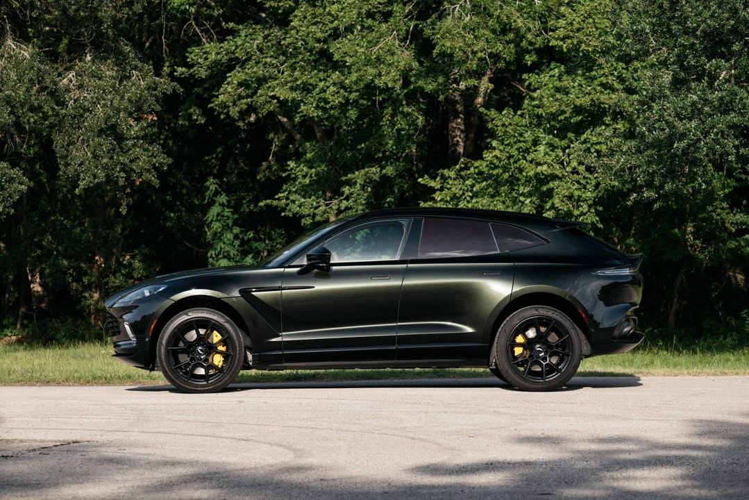 2021 Aston Martin DBX - Image 31 of 31