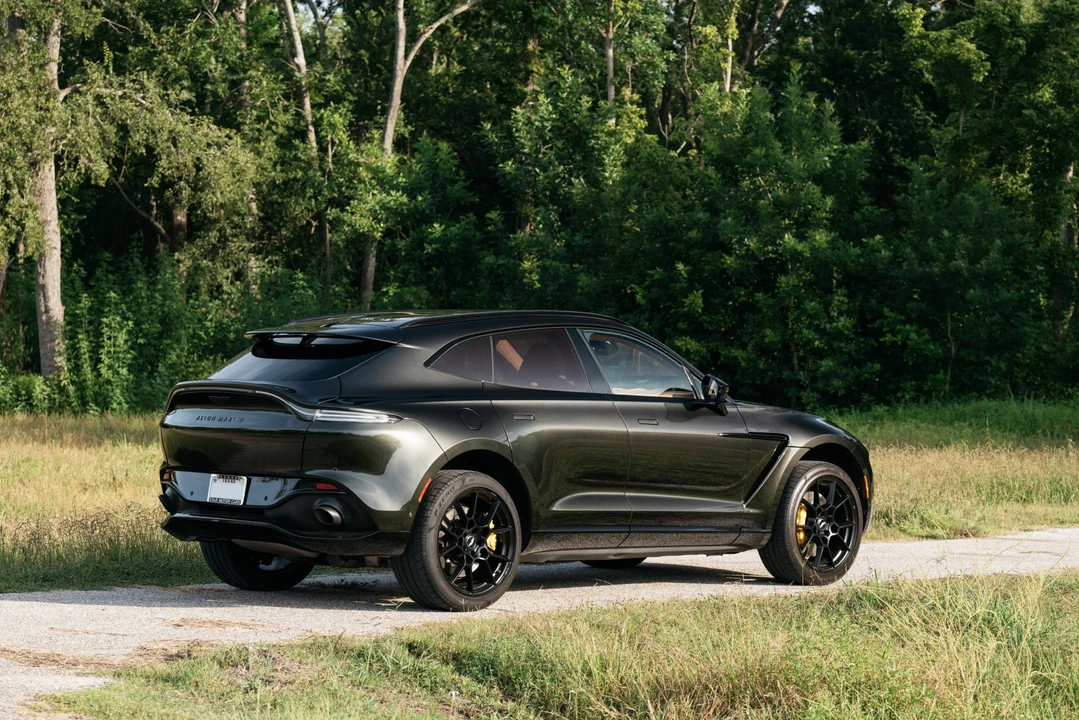 2021 Aston Martin DBX - Image 22 of 31