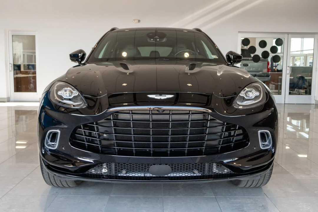 2021 Aston Martin DBX - Image 12 of 31