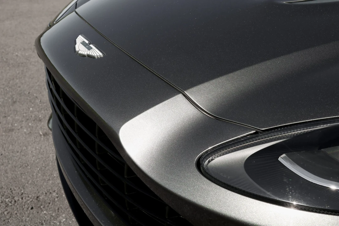 2021 Aston Martin DBX - Image 11 of 31