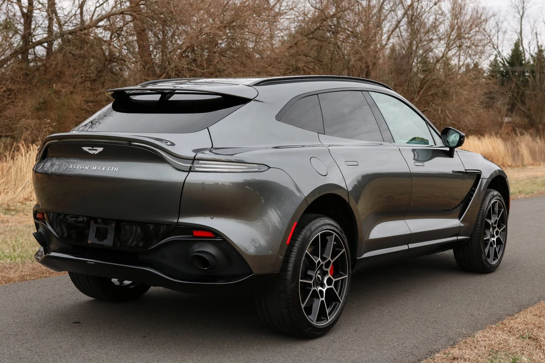 2021 Aston Martin DBX - Image 6 of 31