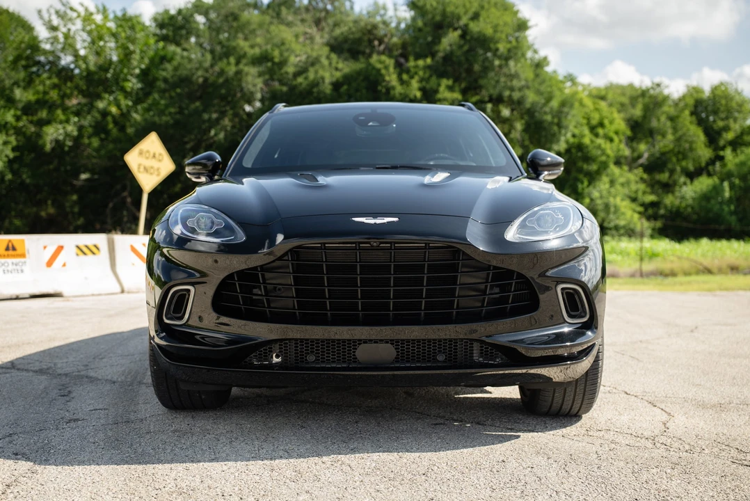 2021 Aston Martin DBX - Image 4 of 31