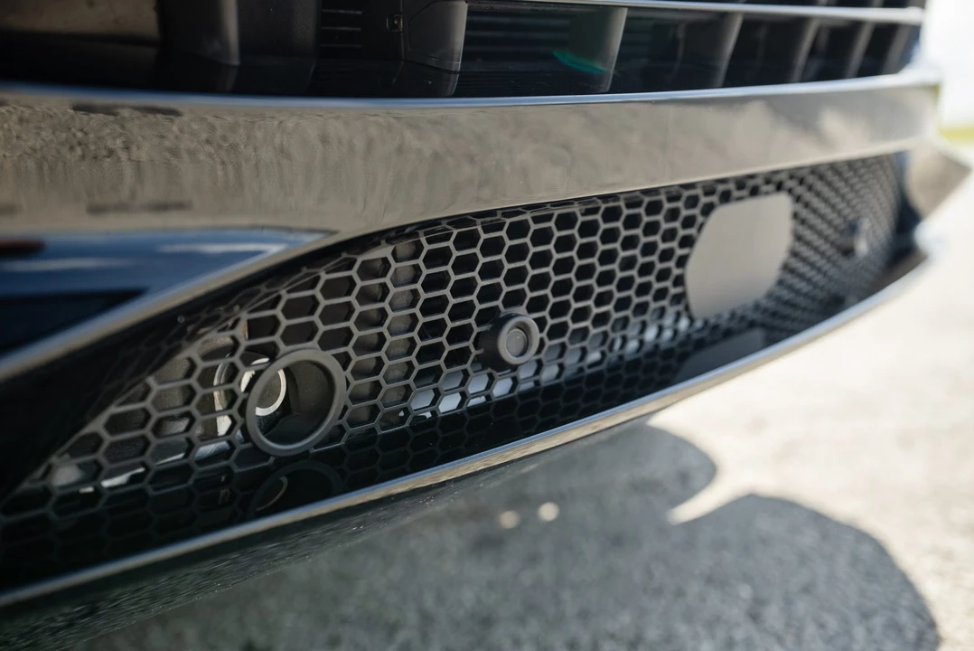 2021 Aston Martin DBX - Image 25 of 31