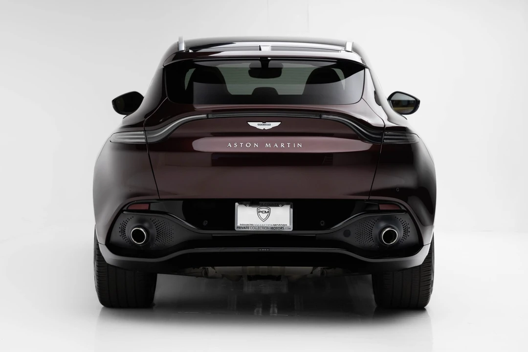 2021 Aston Martin DBX - Image 8 of 31