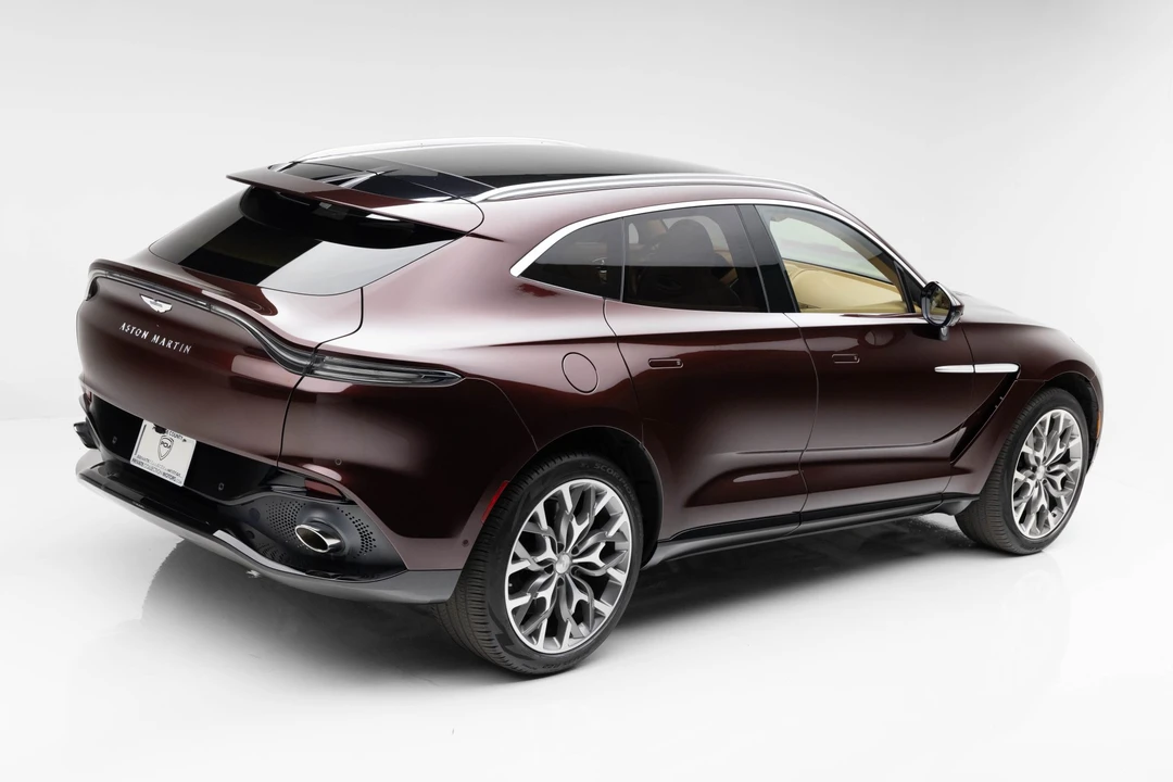 2021 Aston Martin DBX - Image 6 of 31