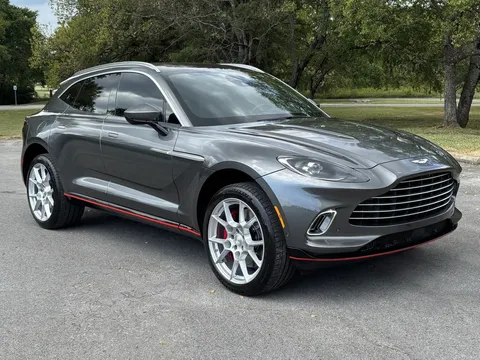 2021 Aston Martin DBX