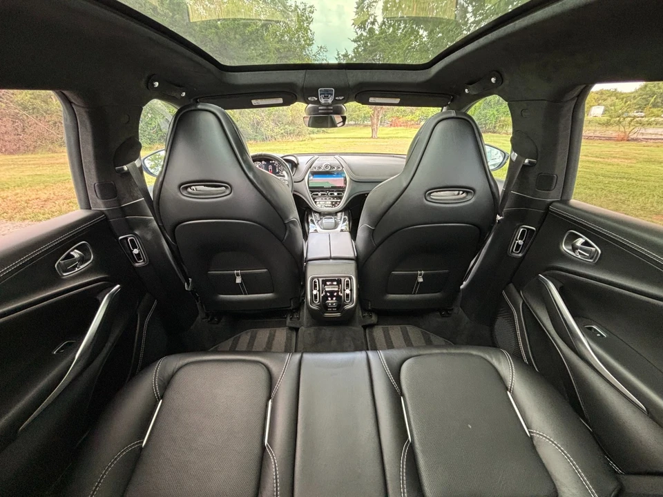 2021 Aston Martin DBX - Image 31 of 31