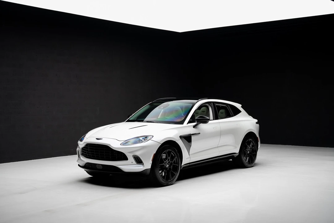 2021 Aston Martin DBX - Image 4 of 21