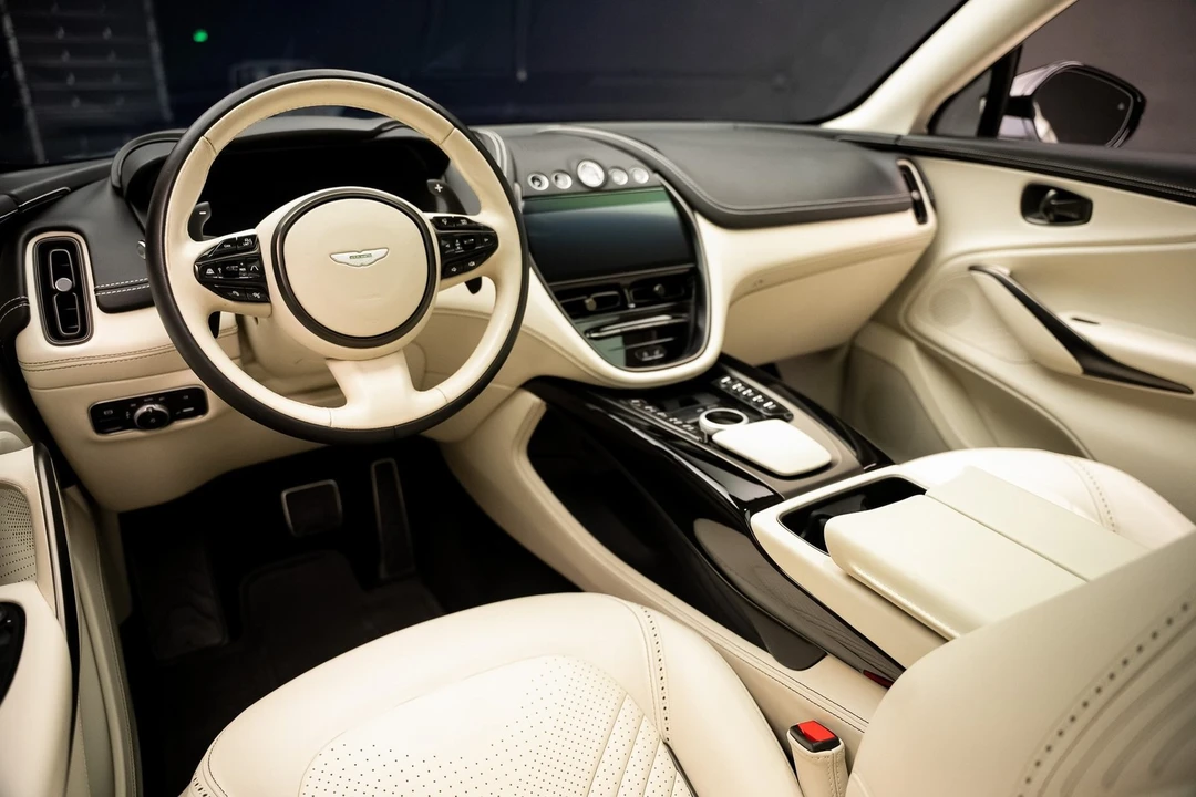 2021 Aston Martin DBX - Image 2 of 21