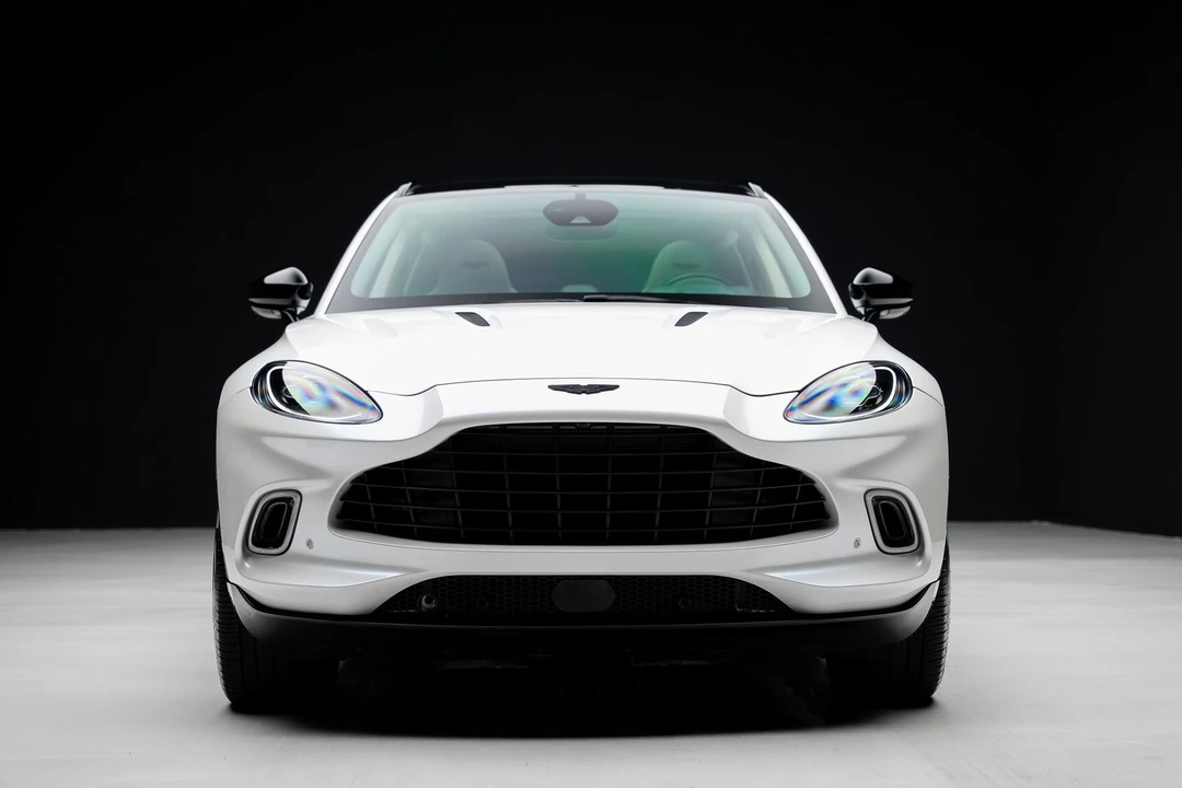 2021 Aston Martin DBX - Image 7 of 21