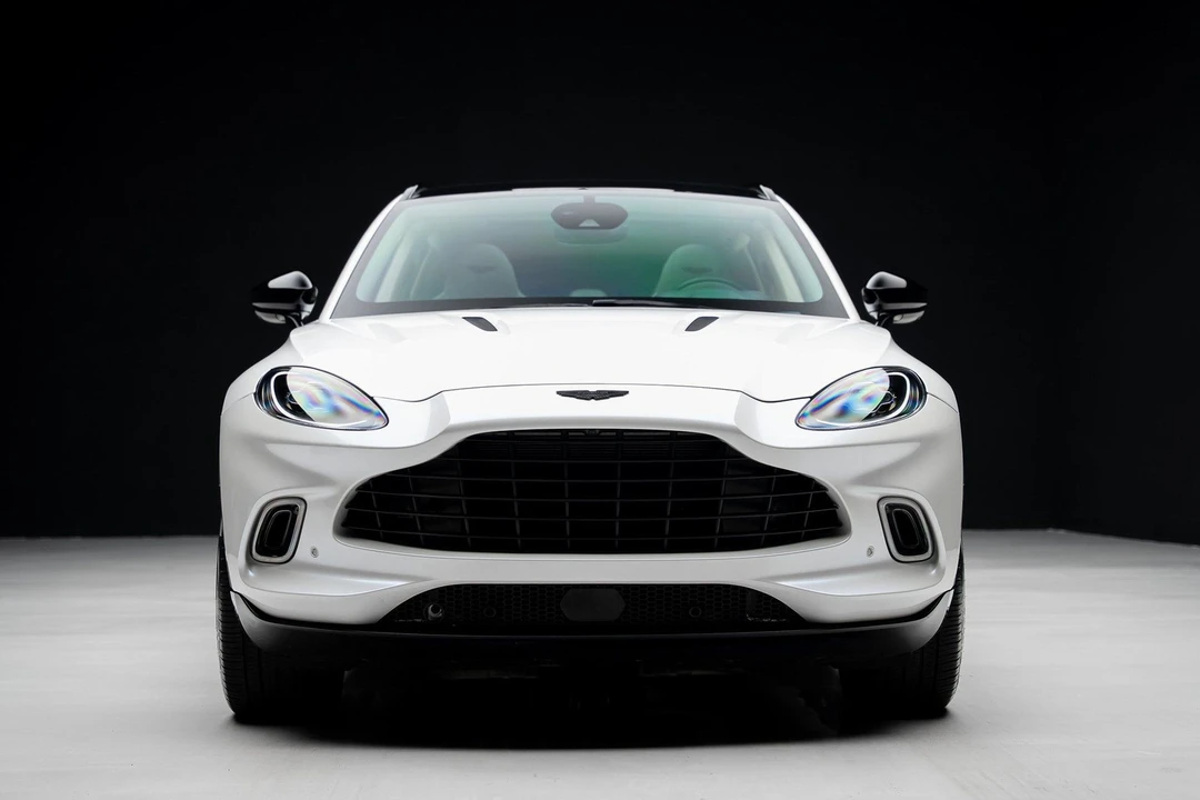 2021 Aston Martin DBX - Image 7 of 21