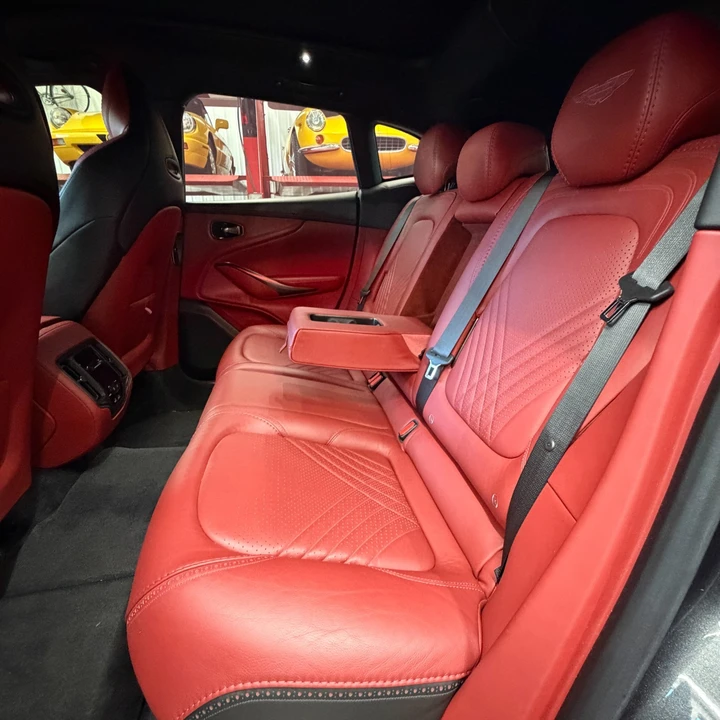 2021 Aston Martin DBX - Image 7 of 20