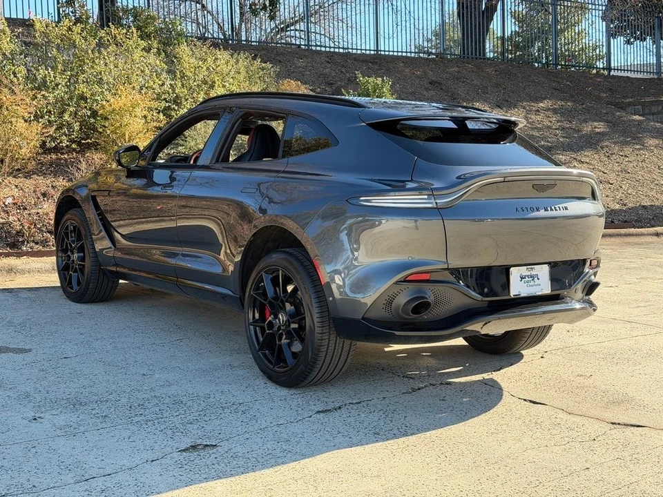 2021 Aston Martin DBX - Image 17 of 21