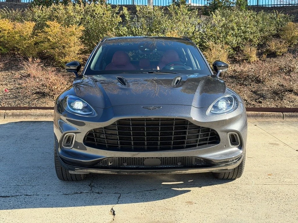 2021 Aston Martin DBX - Image 9 of 21