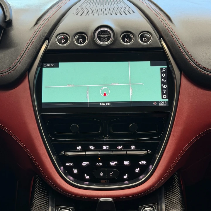 2021 Aston Martin DBX - Image 12 of 20