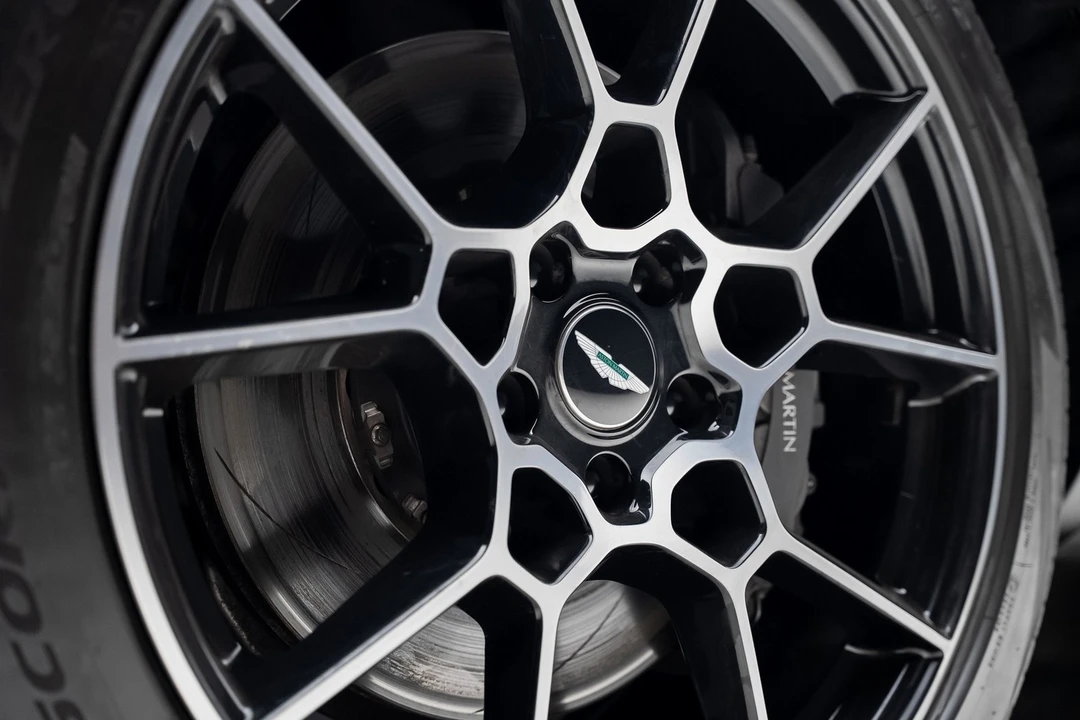 2021 Aston Martin DBX - Image 21 of 21