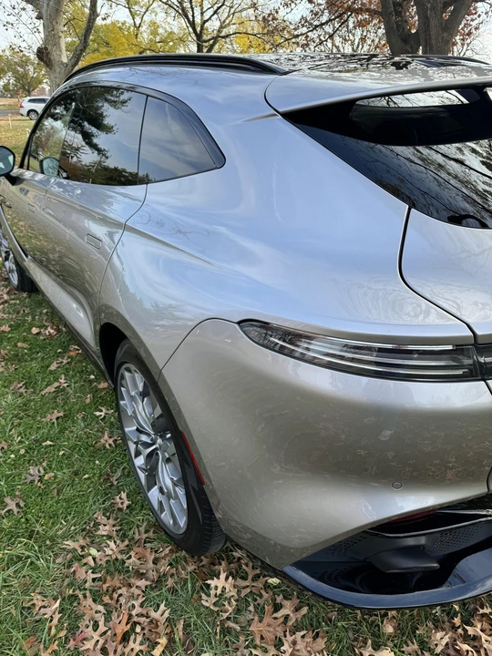 2021 Aston Martin DBX - Image 15 of 31
