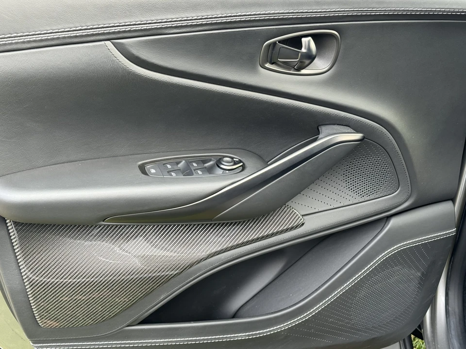 2021 Aston Martin DBX - Image 31 of 31