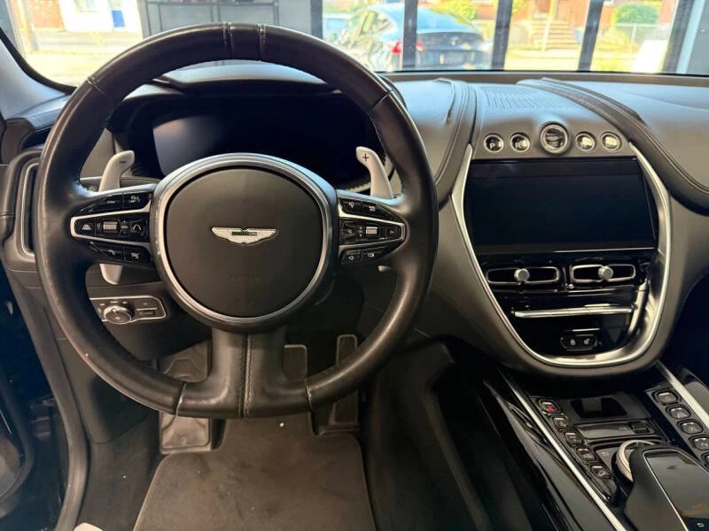 2021 Aston Martin DBX - Image 6 of 7