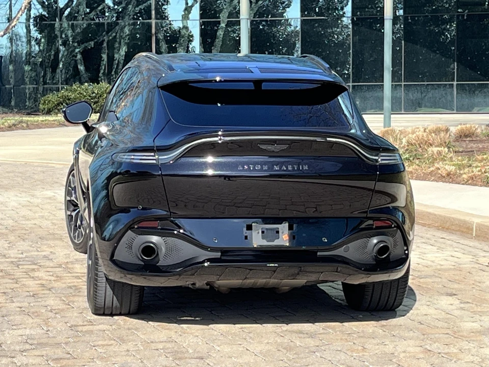 2021 Aston Martin DBX - Image 19 of 31