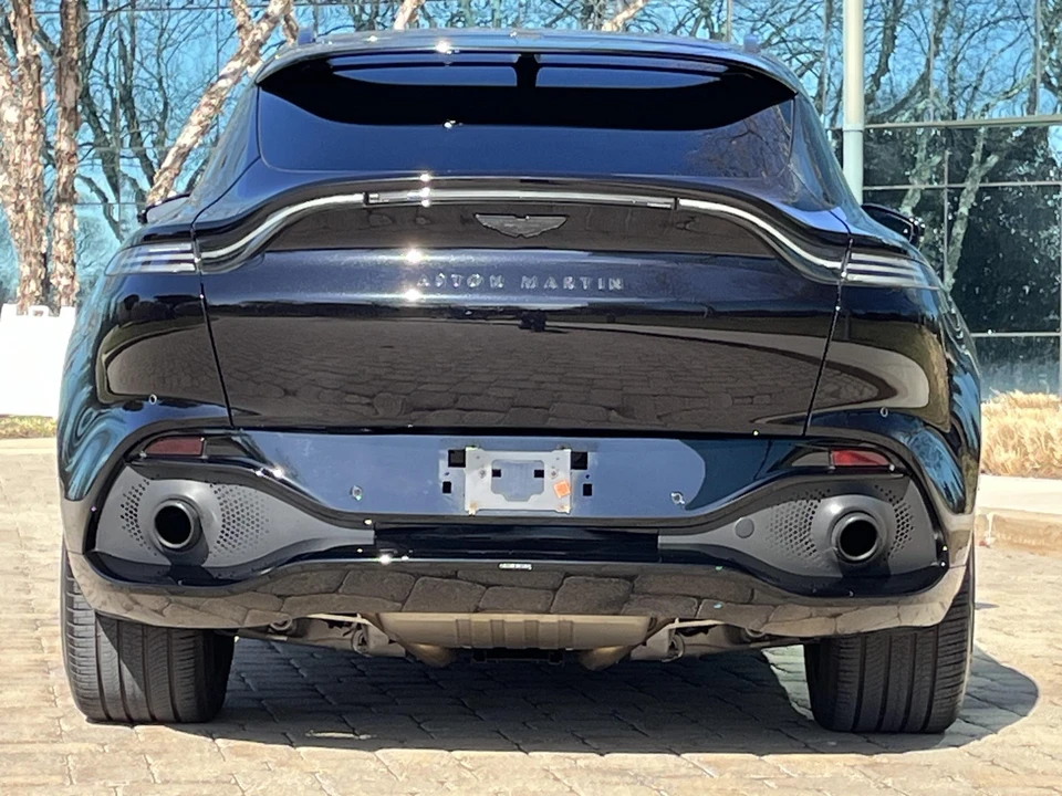 2021 Aston Martin DBX - Image 22 of 31