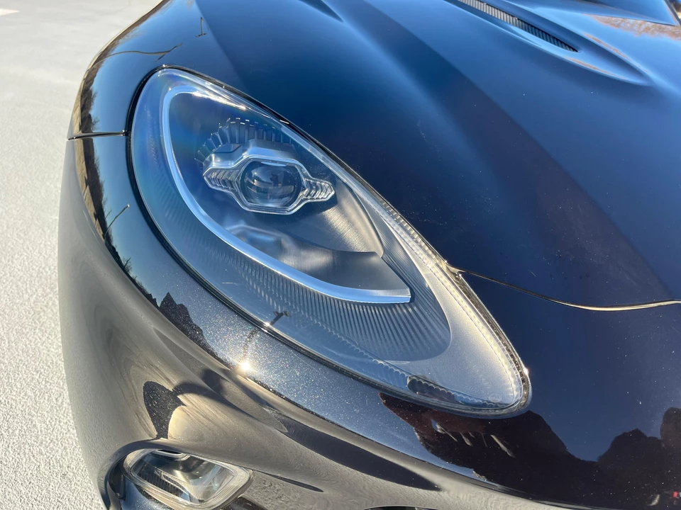 2021 Aston Martin DBX - Image 23 of 31
