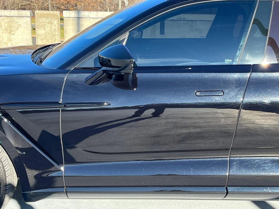2021 Aston Martin DBX - Image 27 of 31