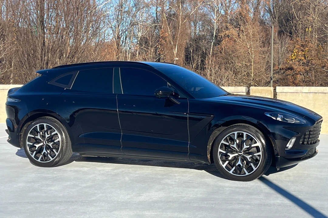 2021 Aston Martin DBX - Image 4 of 31