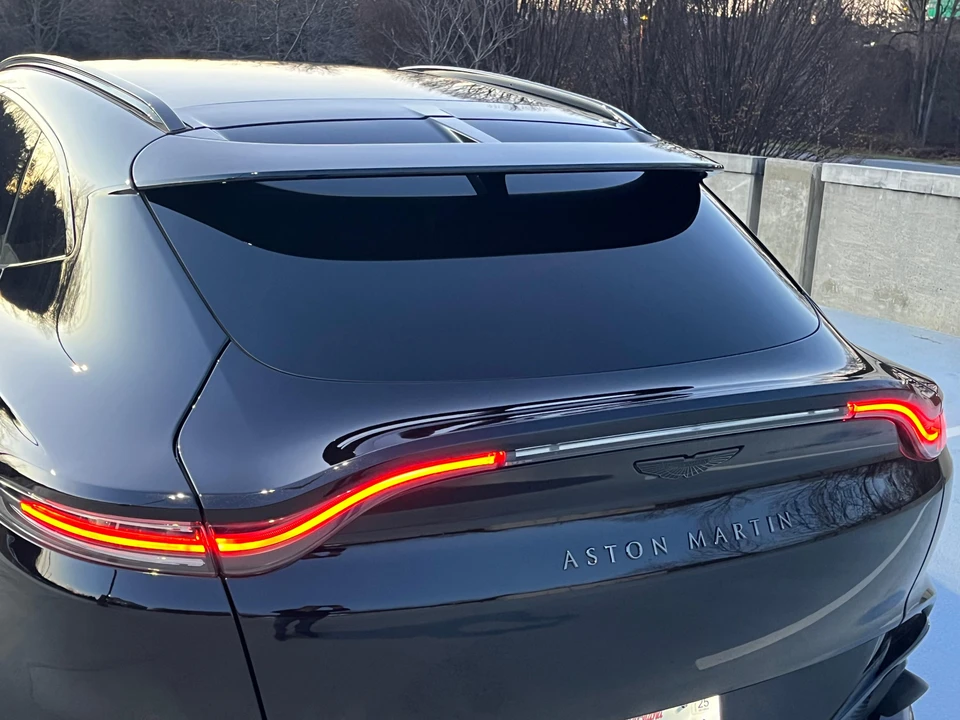 2021 Aston Martin DBX - Image 31 of 31