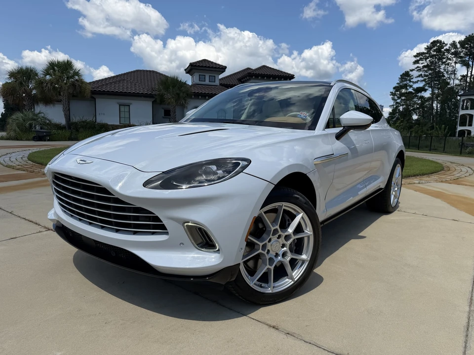 2021 Aston Martin DBX - Image 6 of 31